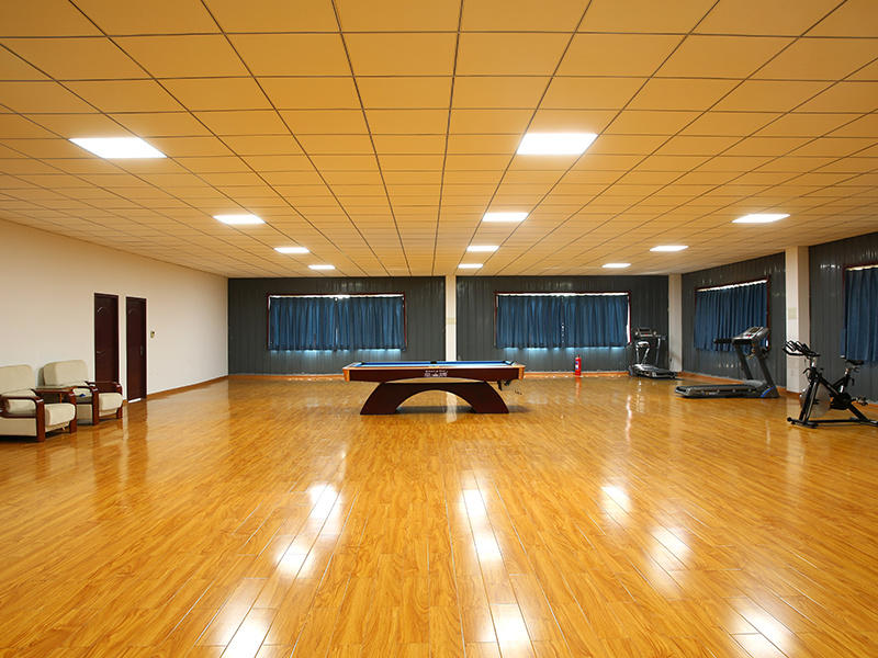 员工活动中心-健身房
